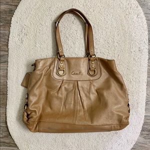 Beautiful Cognac Coach ‘Ashley’ Handbag